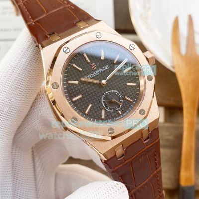 Top AAA Replica Audemars Piguet Royal Oak 1252 Watch Rose Gold Black Dial Brown Leather Strap